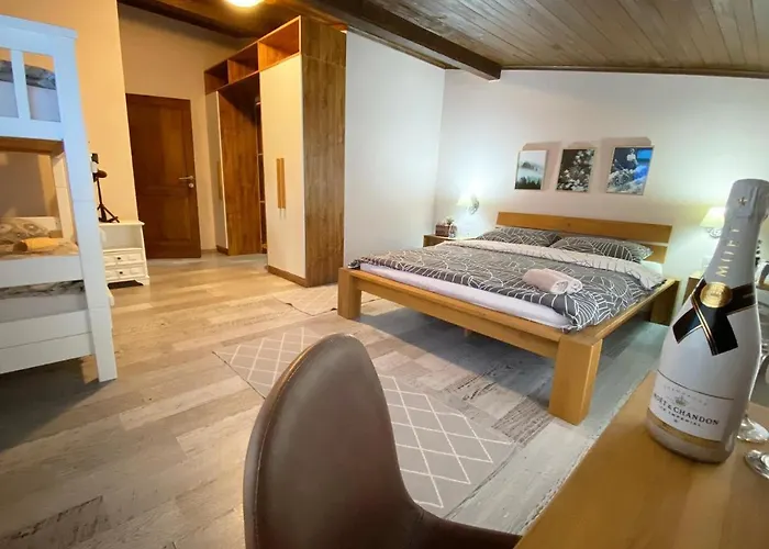 Pansion Carolija Vlasic Hotel *